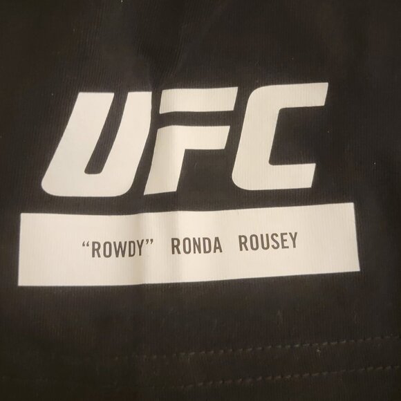 Reebok 2016 UFC "Rowdy" Ronda Rousey XL Women's Fan Gear Artist Series T-Shirt. - Picture 4 of 7